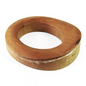 Oval upturned brim, great for craeting a cowboy style hat.
